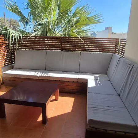 Nautical Nest Apartman