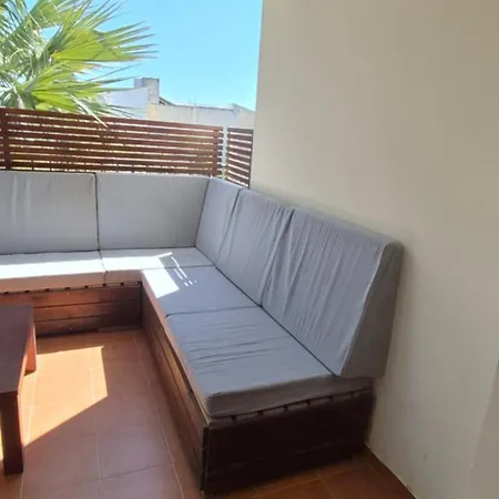 Nautical Nest Apartman *